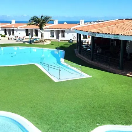 Apartamento Con Bonita Vistas, Wifi, Playa Cerca En Tenerife Sur