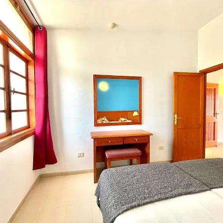 Apartamento Con Bonita Vistas, Wifi, Playa Cerca En Tenerife Sur Costa Adeje (Tenerife)