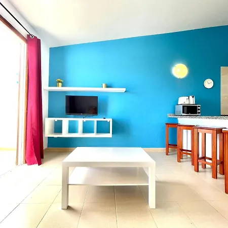 Apartamento Con Bonita Vistas, Wifi, Playa Cerca En Tenerife Sur Apartman *